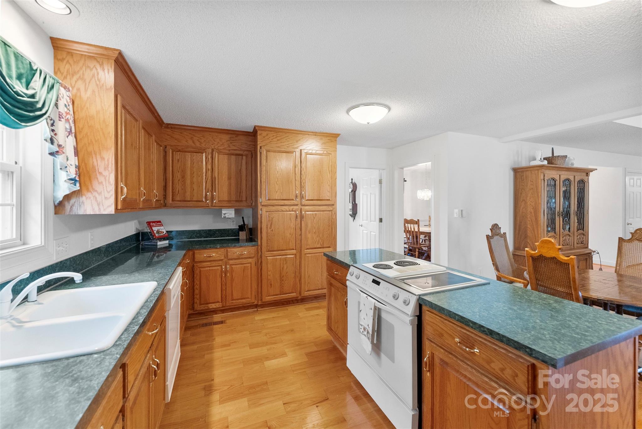 908 Ramseur Road Bessemer City NC 28016