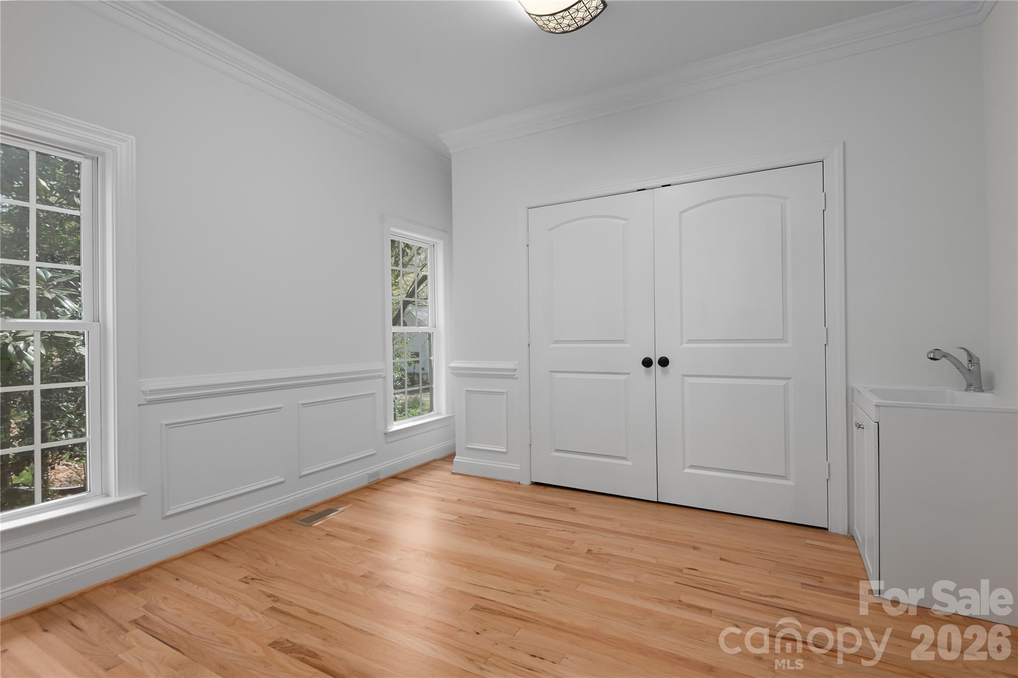 939 Linda Lane Charlotte NC 28211