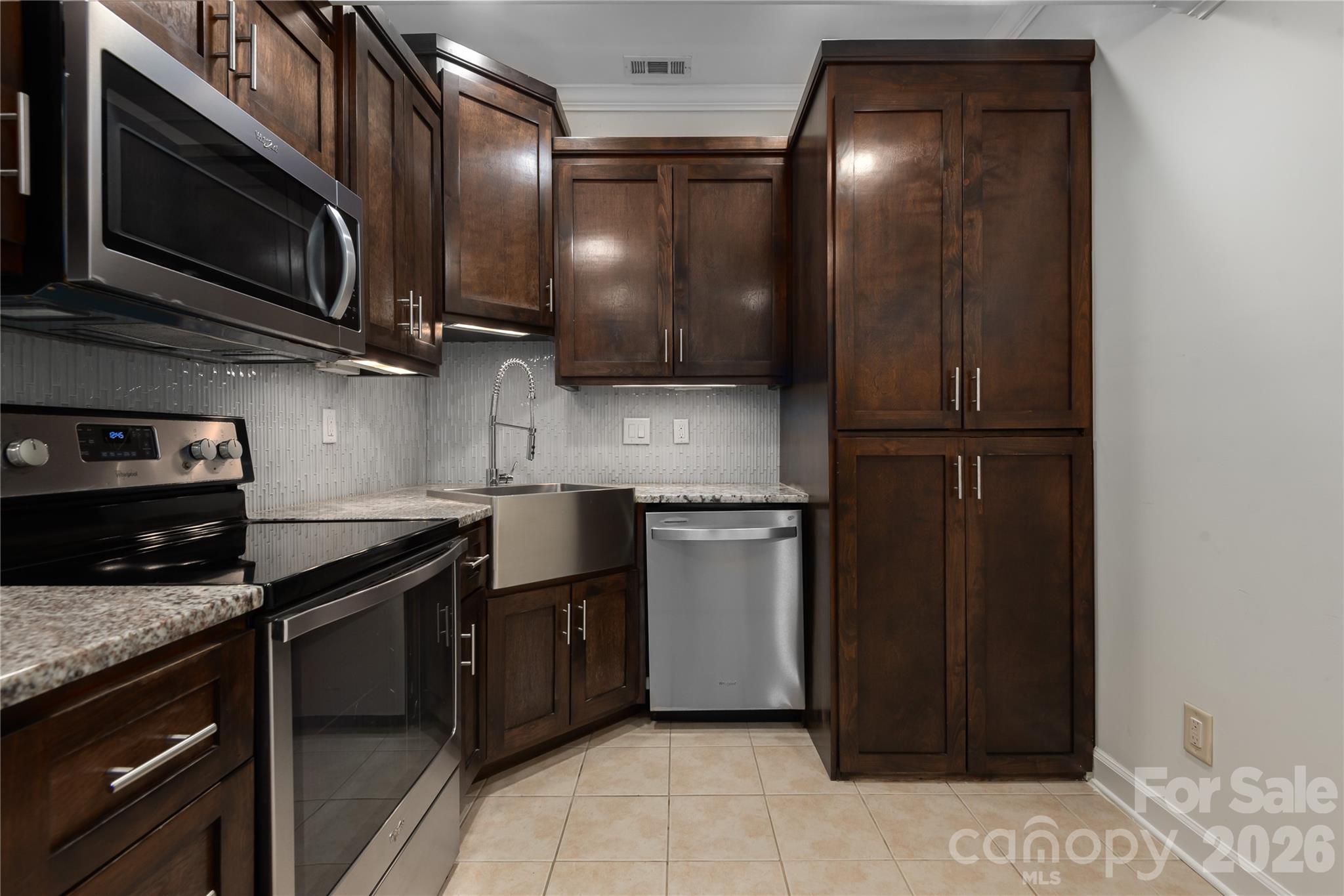 939 Linda Lane Charlotte NC 28211