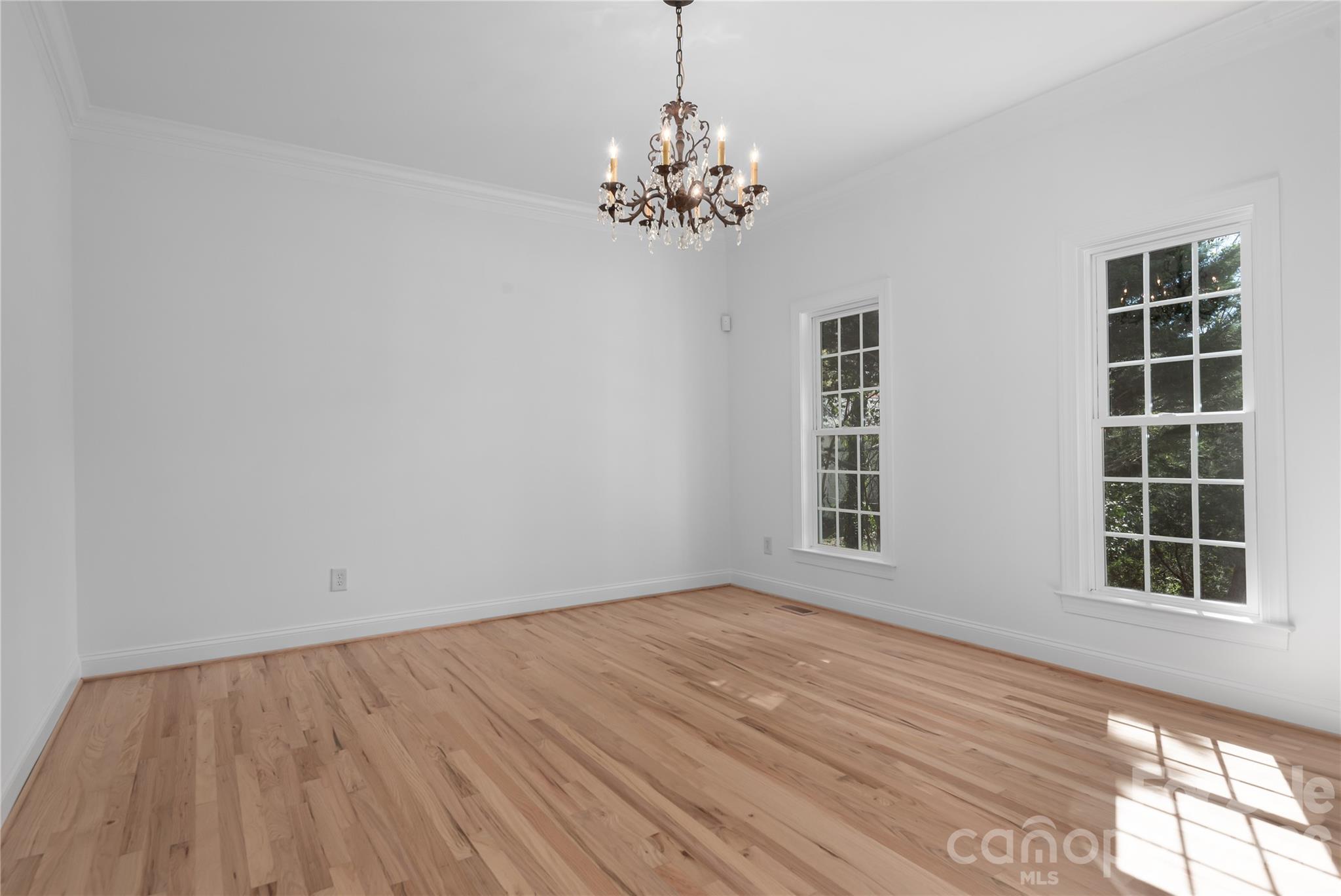 939 Linda Lane Charlotte NC 28211