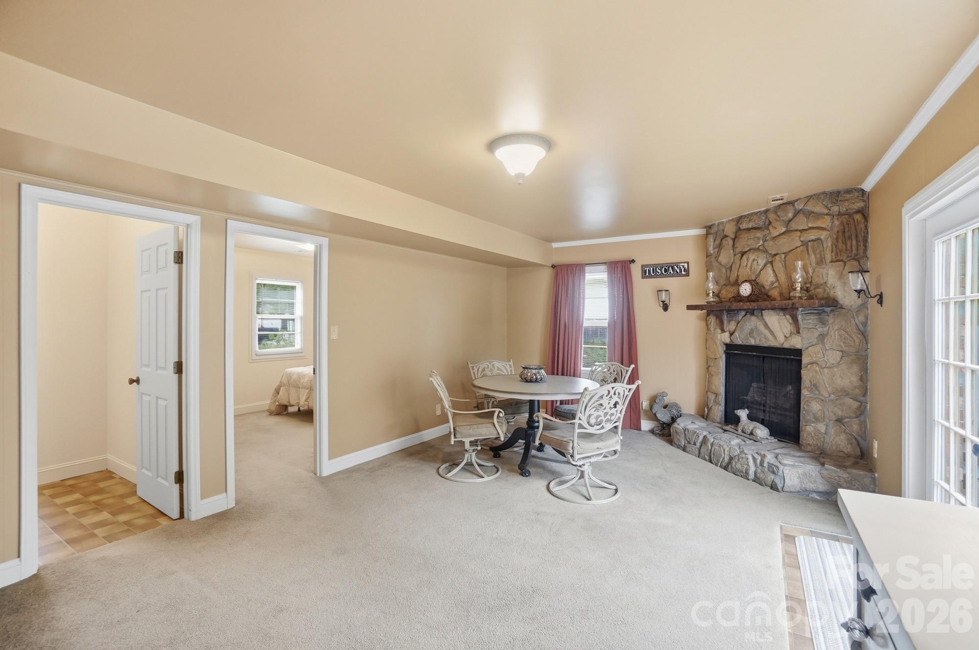 12006 Swanee Lane Charlotte NC 28273