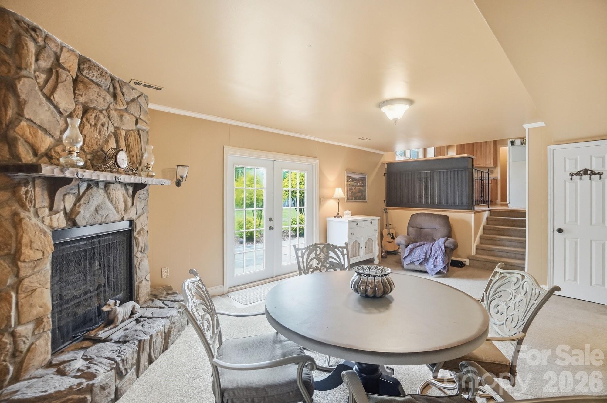 12006 Swanee Lane Charlotte NC 28273