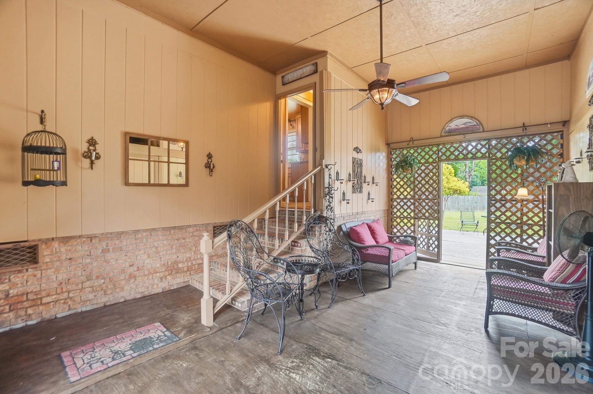 12006 Swanee Lane Charlotte NC 28273
