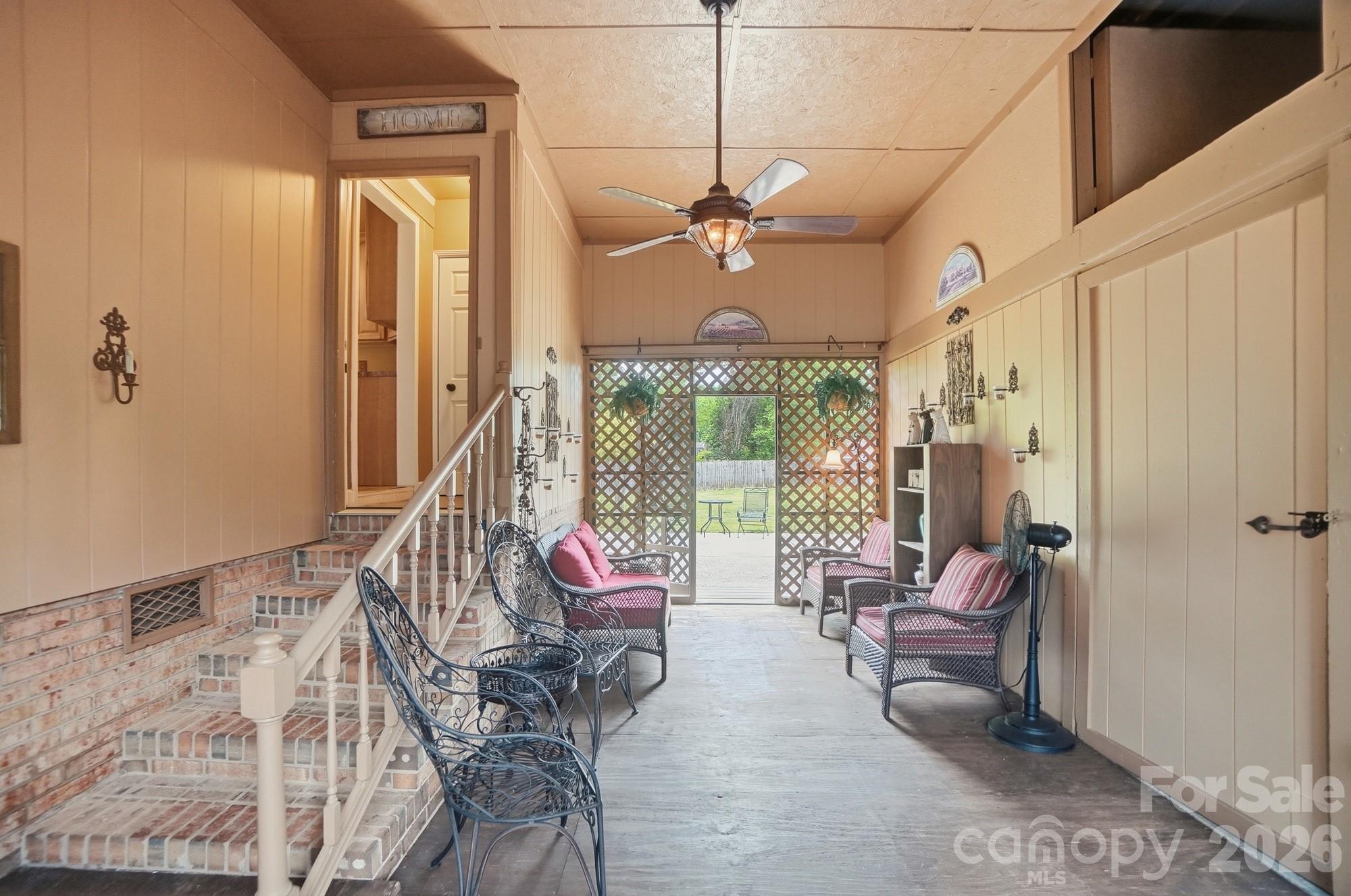 12006 Swanee Lane Charlotte NC 28273