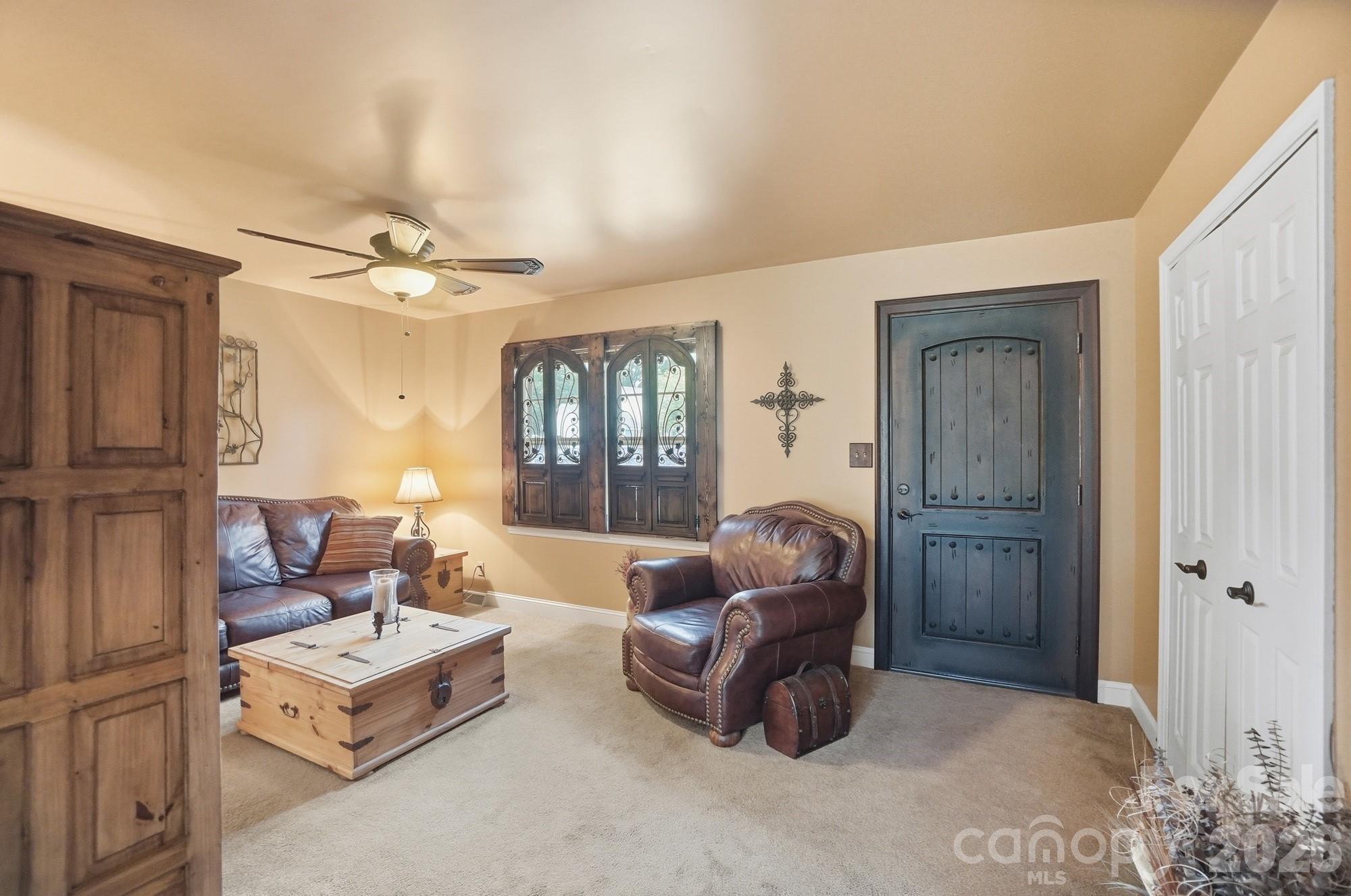 12006 Swanee Lane Charlotte NC 28273
