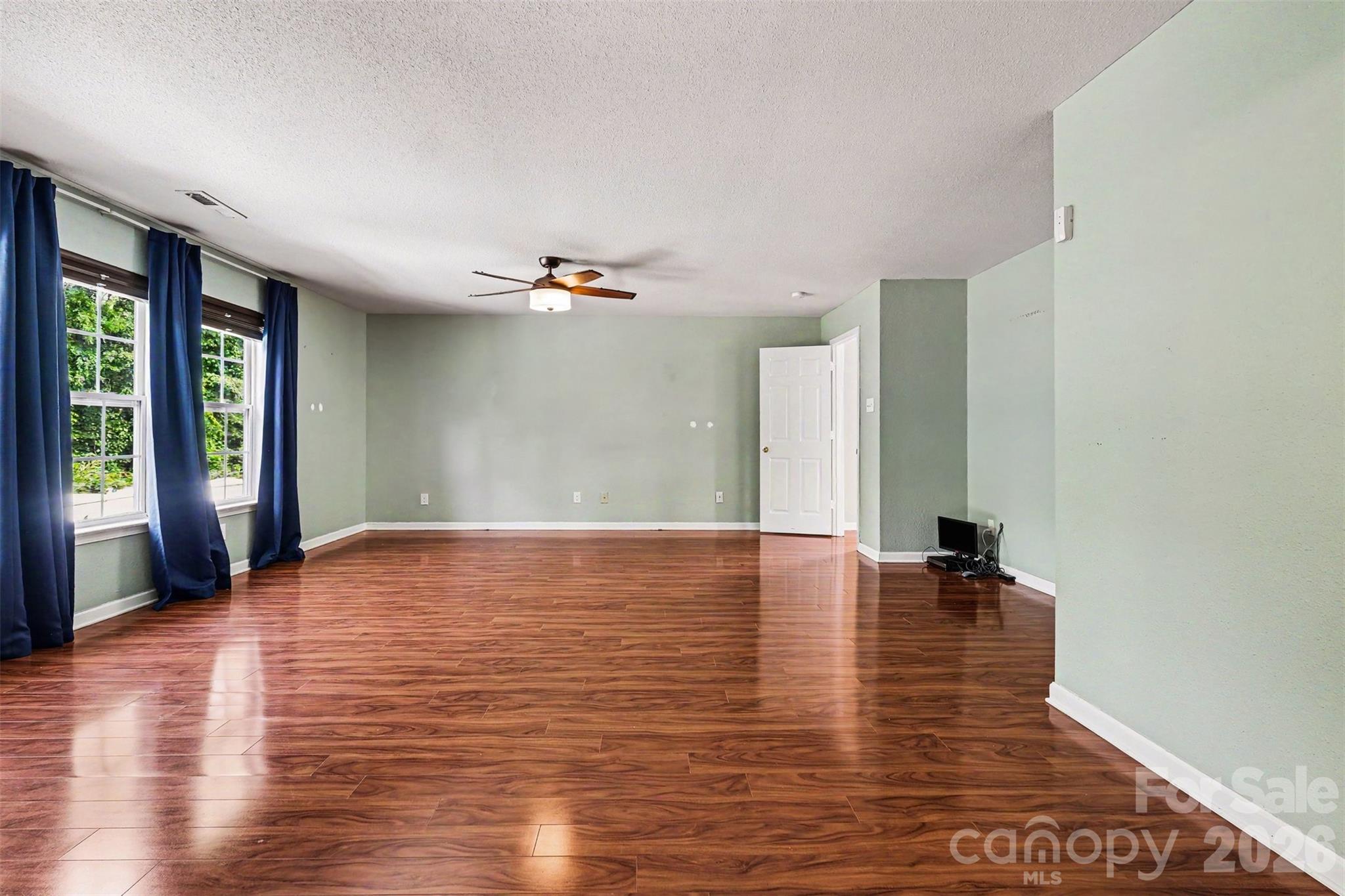 5671 Hammermill Drive Harrisburg NC 28075