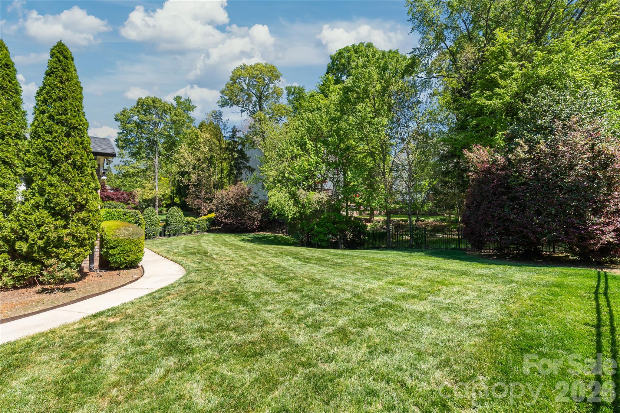 4139 French Fields Lane Harrisburg NC 28075
