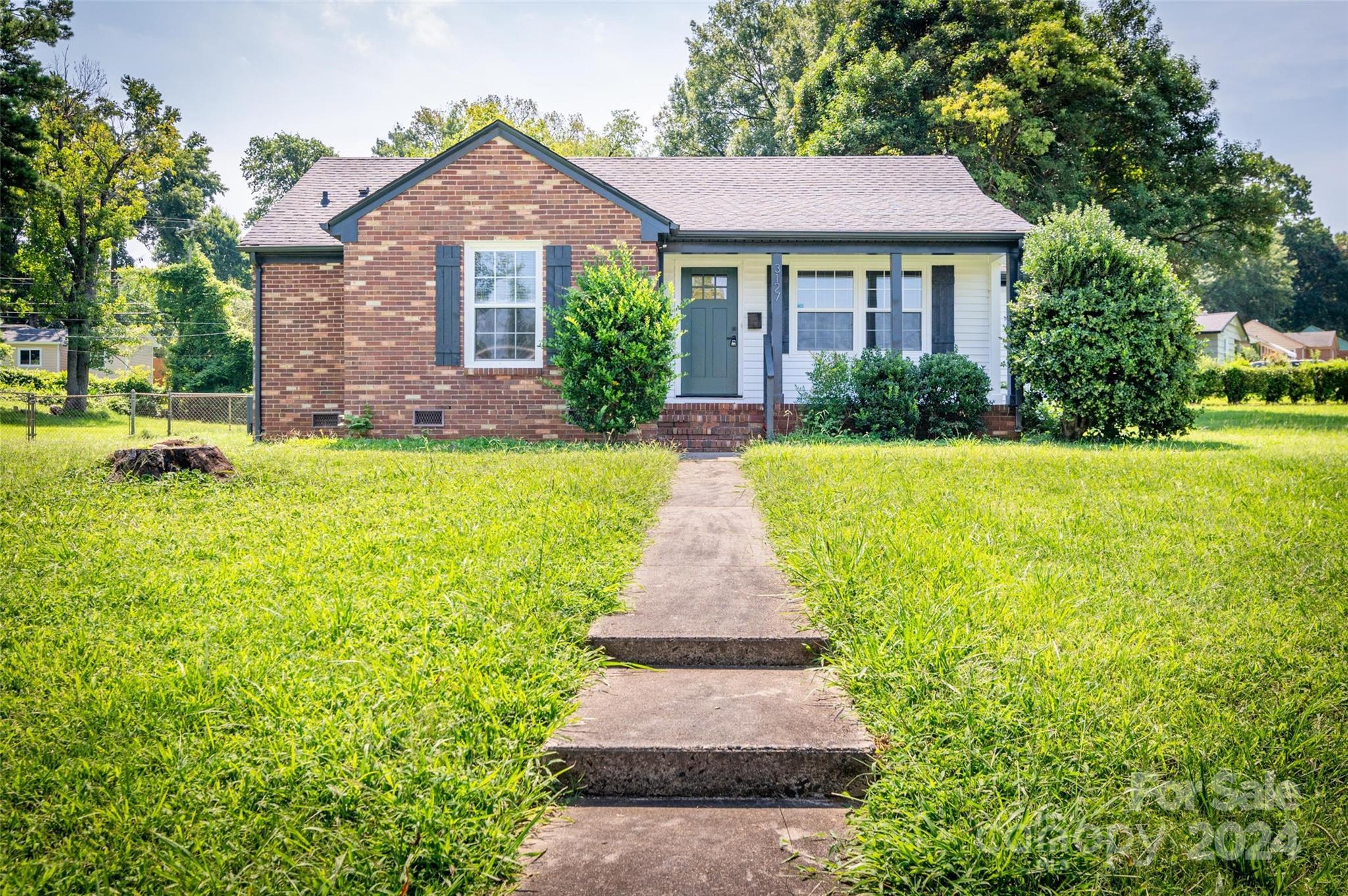 3127 Manchester Drive Charlotte NC 28217