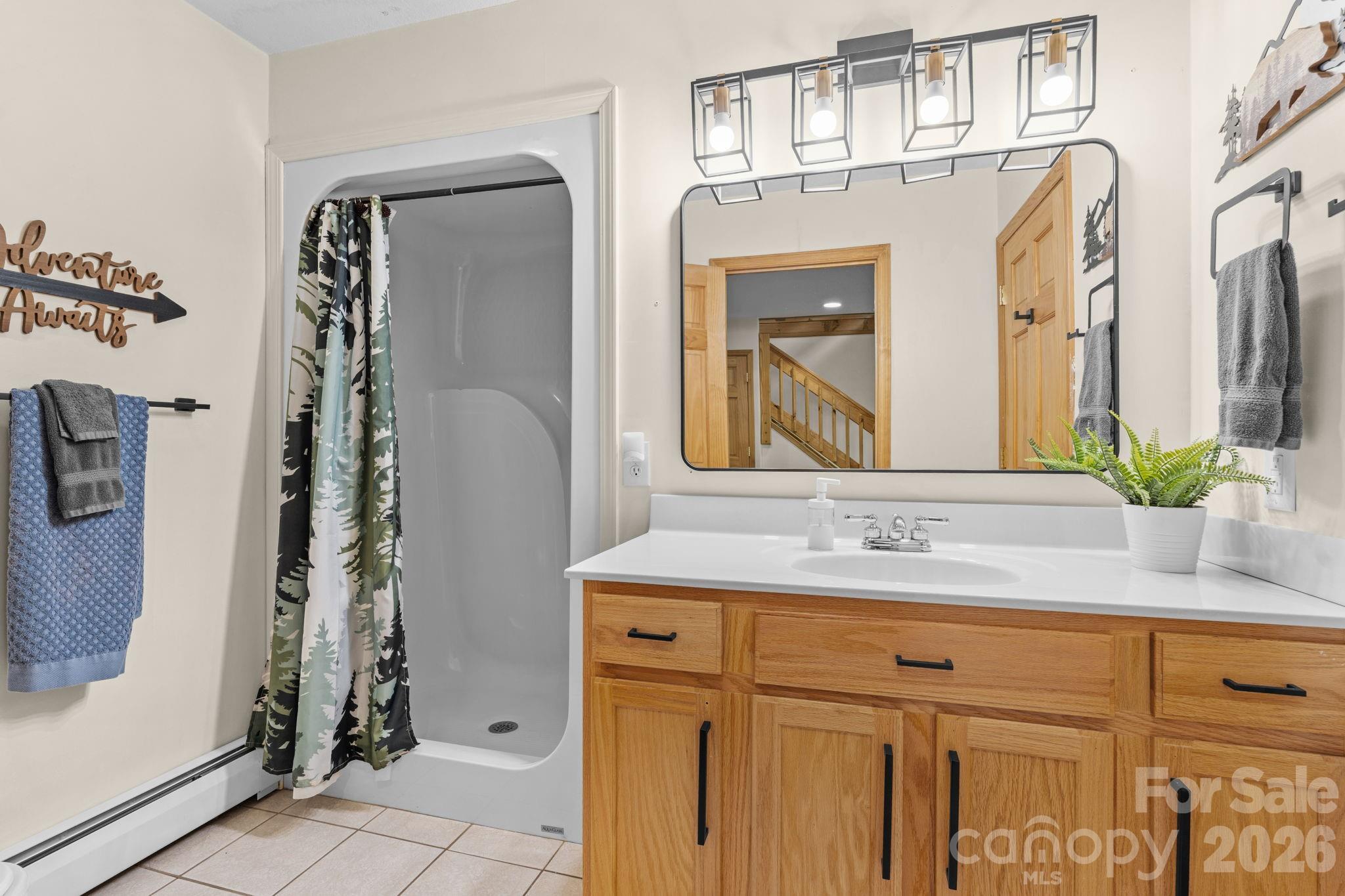 965 Winterstar Loop Burnsville NC 28714