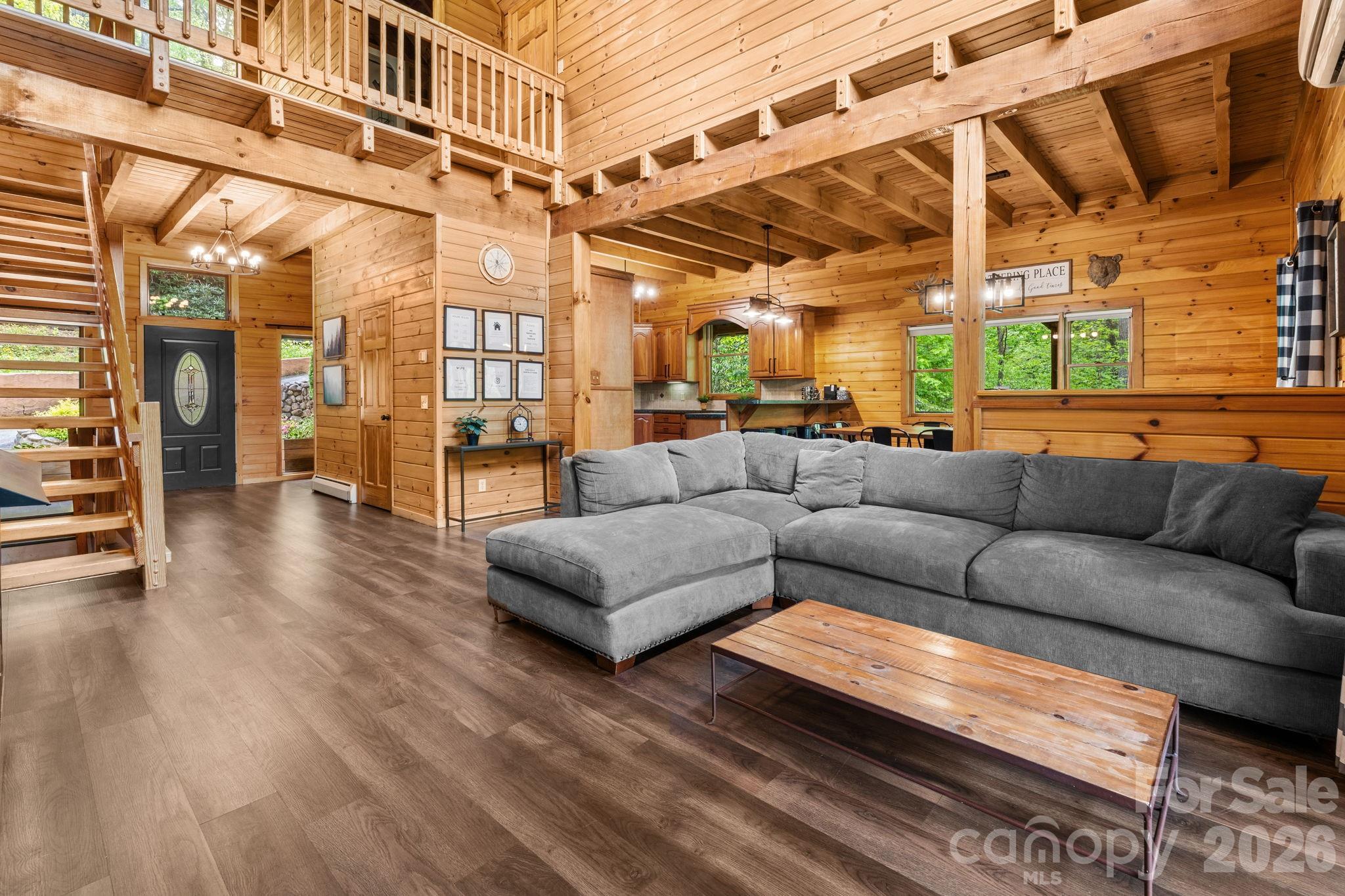 965 Winterstar Loop Burnsville NC 28714