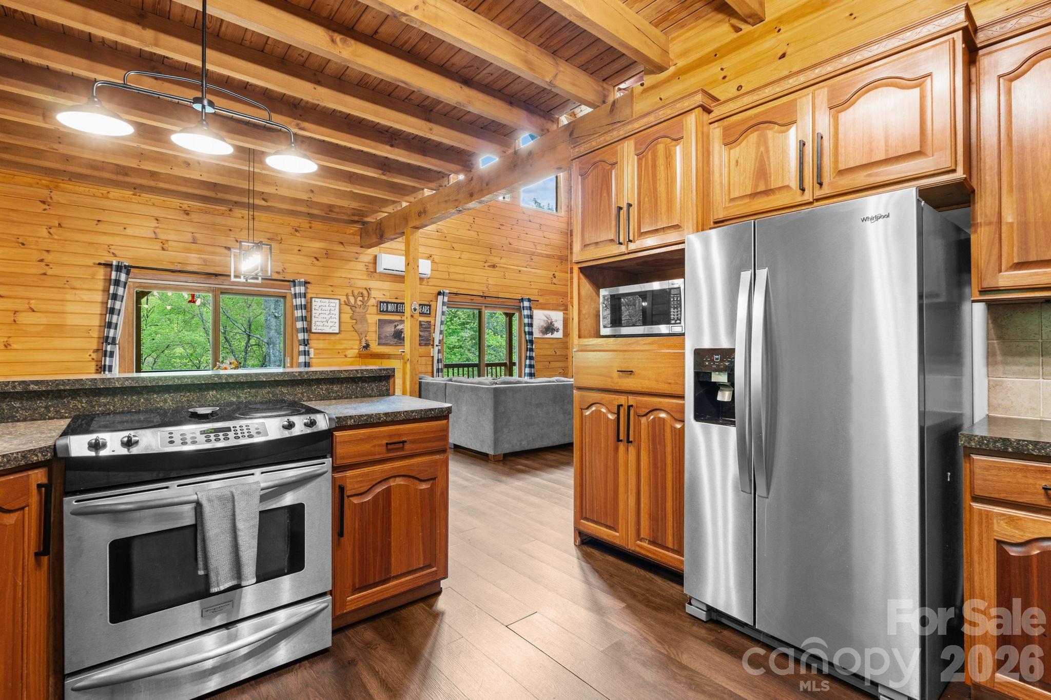 965 Winterstar Loop Burnsville NC 28714