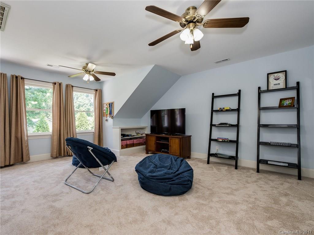 10516 Annalexa Lane Charlotte NC 28277