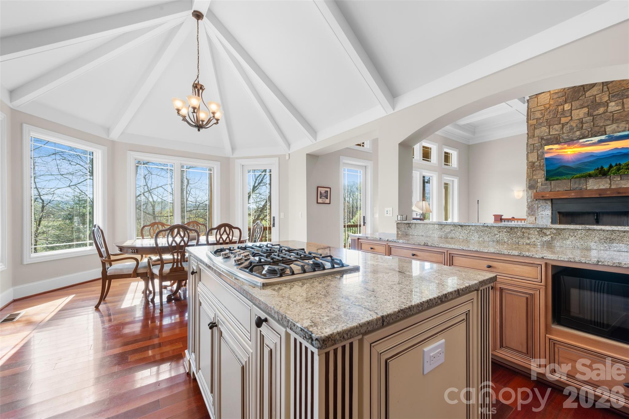 46 N Ridge Lane Newland NC 28657