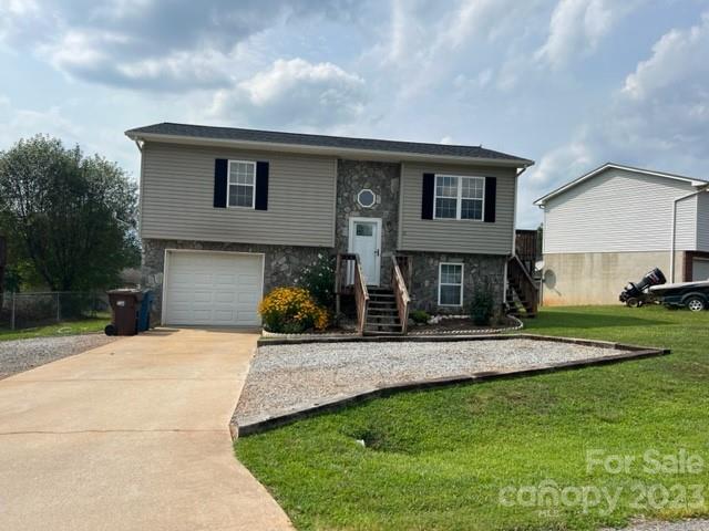35 Redwood Court Hickory NC 28601