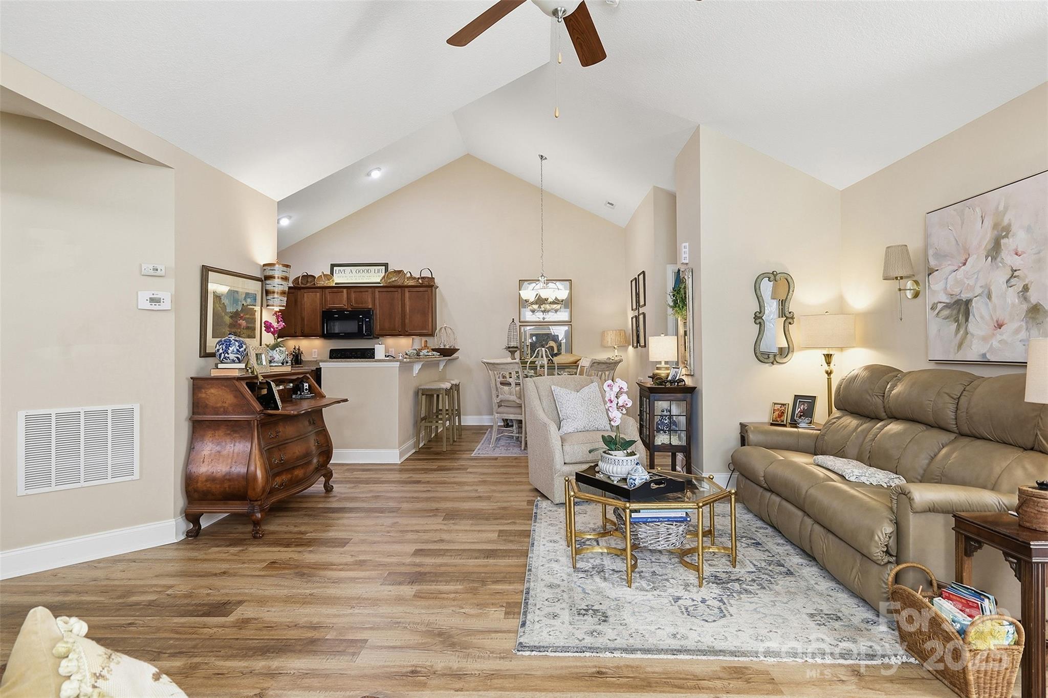 817 Wynnshire Drive Hickory NC 28601