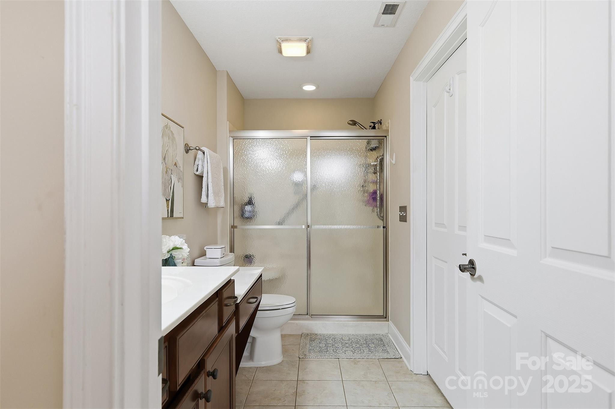 817 Wynnshire Drive Hickory NC 28601