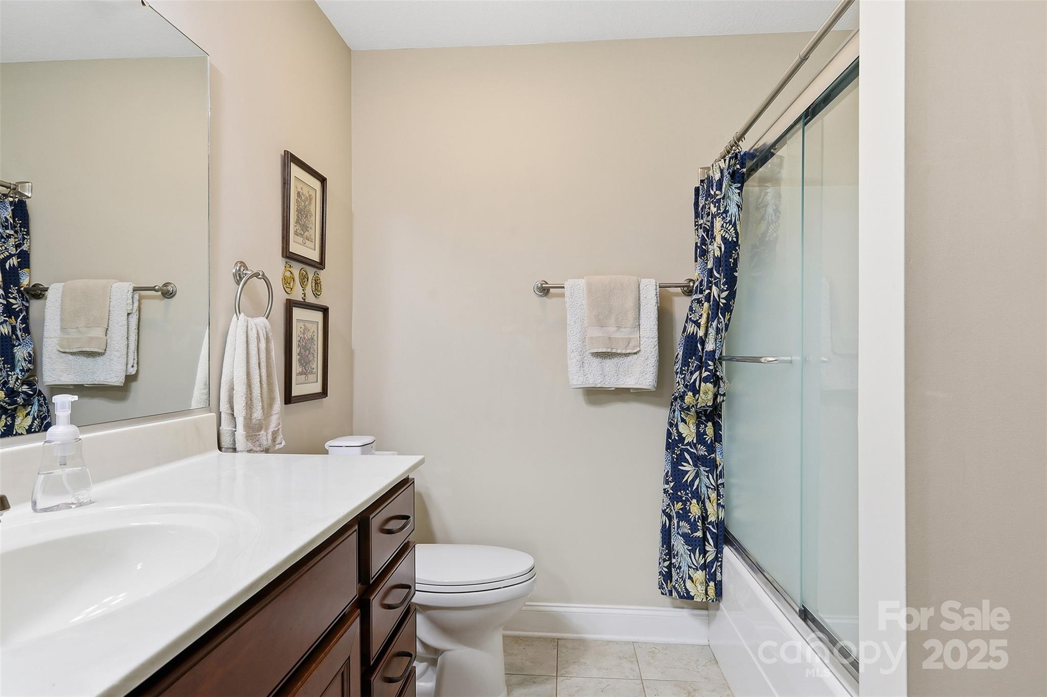 817 Wynnshire Drive Hickory NC 28601