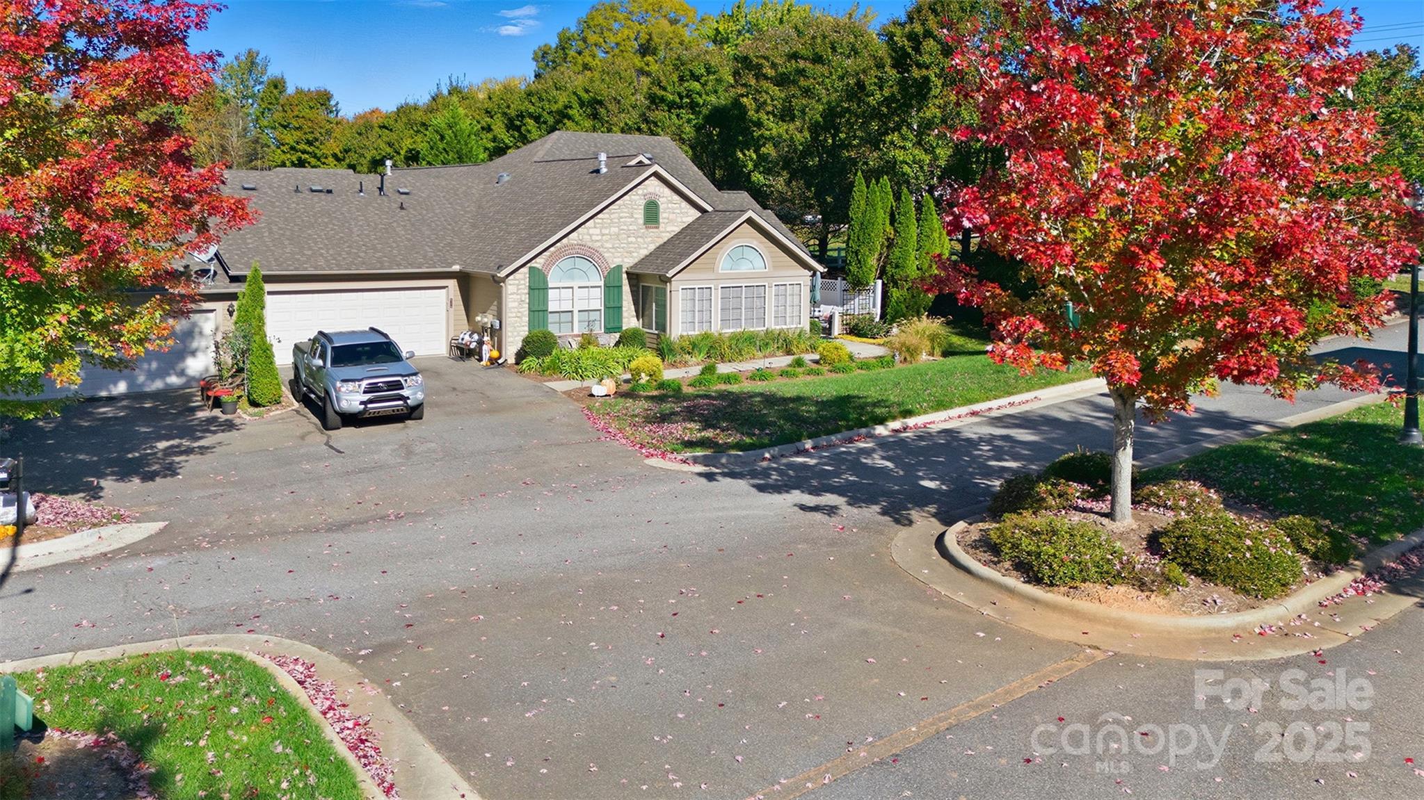 817 Wynnshire Drive Hickory NC 28601