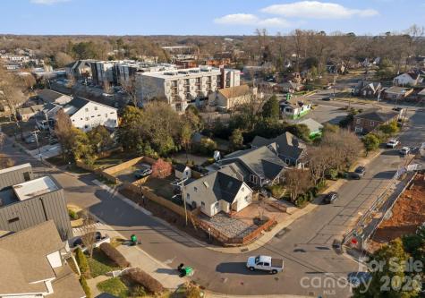 1424 Nandina Street Charlotte NC 28205