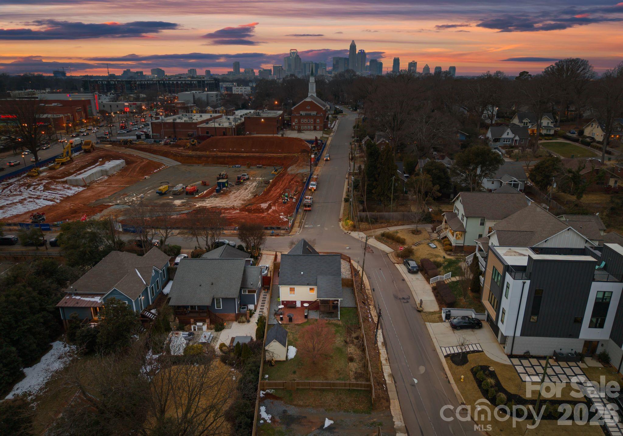 1424 Nandina Street Charlotte NC 28205