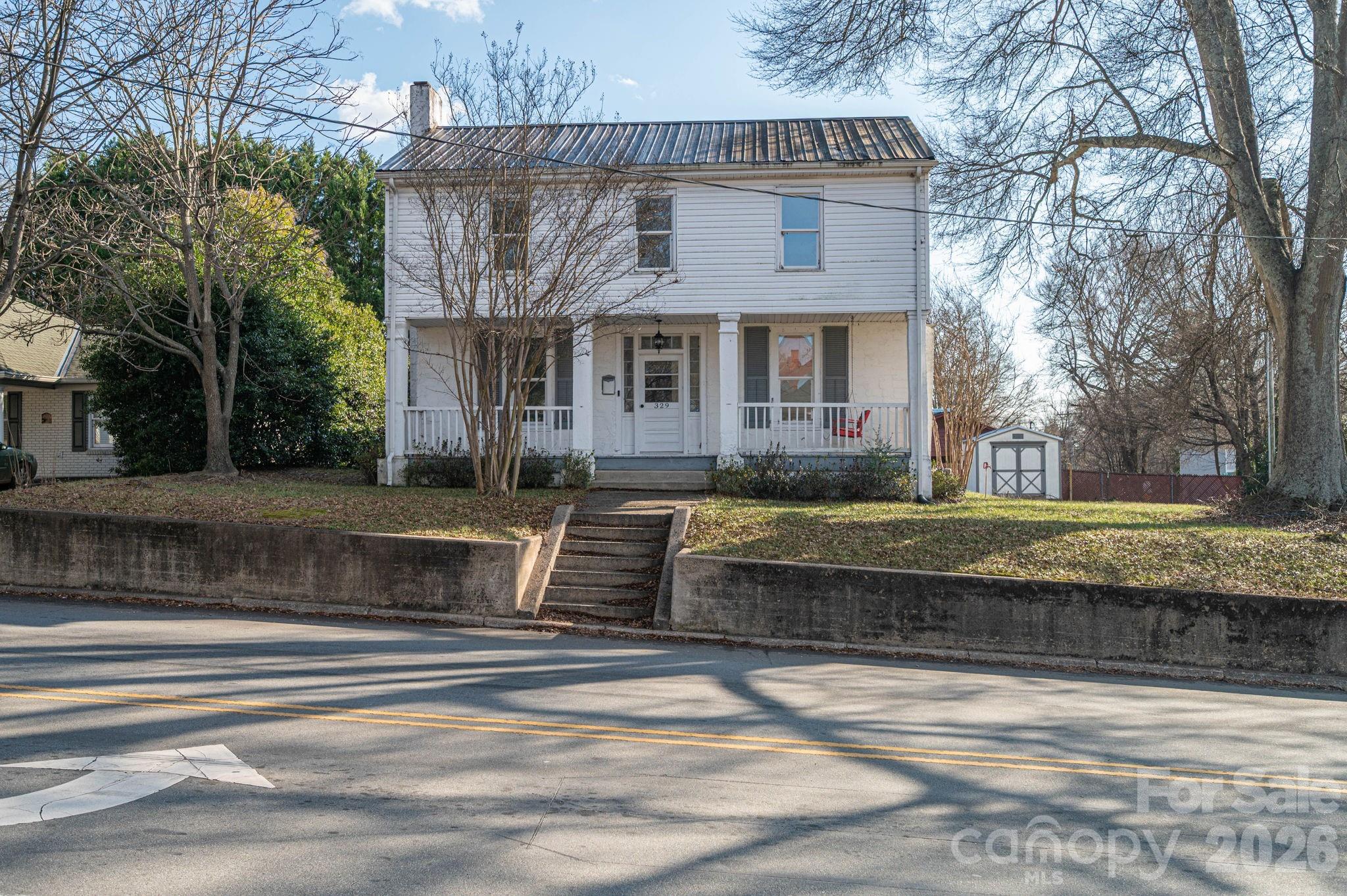 329 W Main Street Lincolnton NC 28092