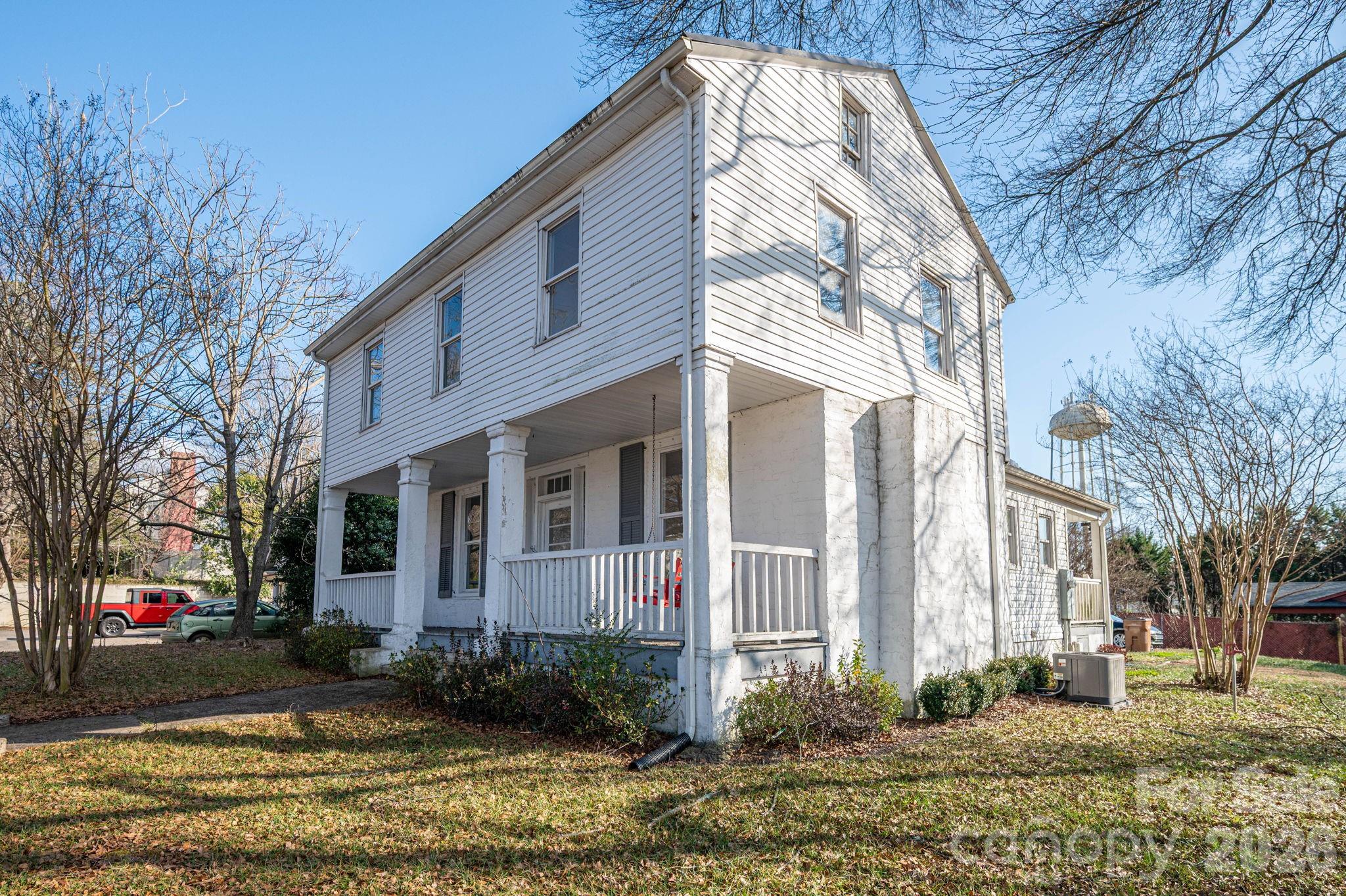 329 W Main Street Lincolnton NC 28092