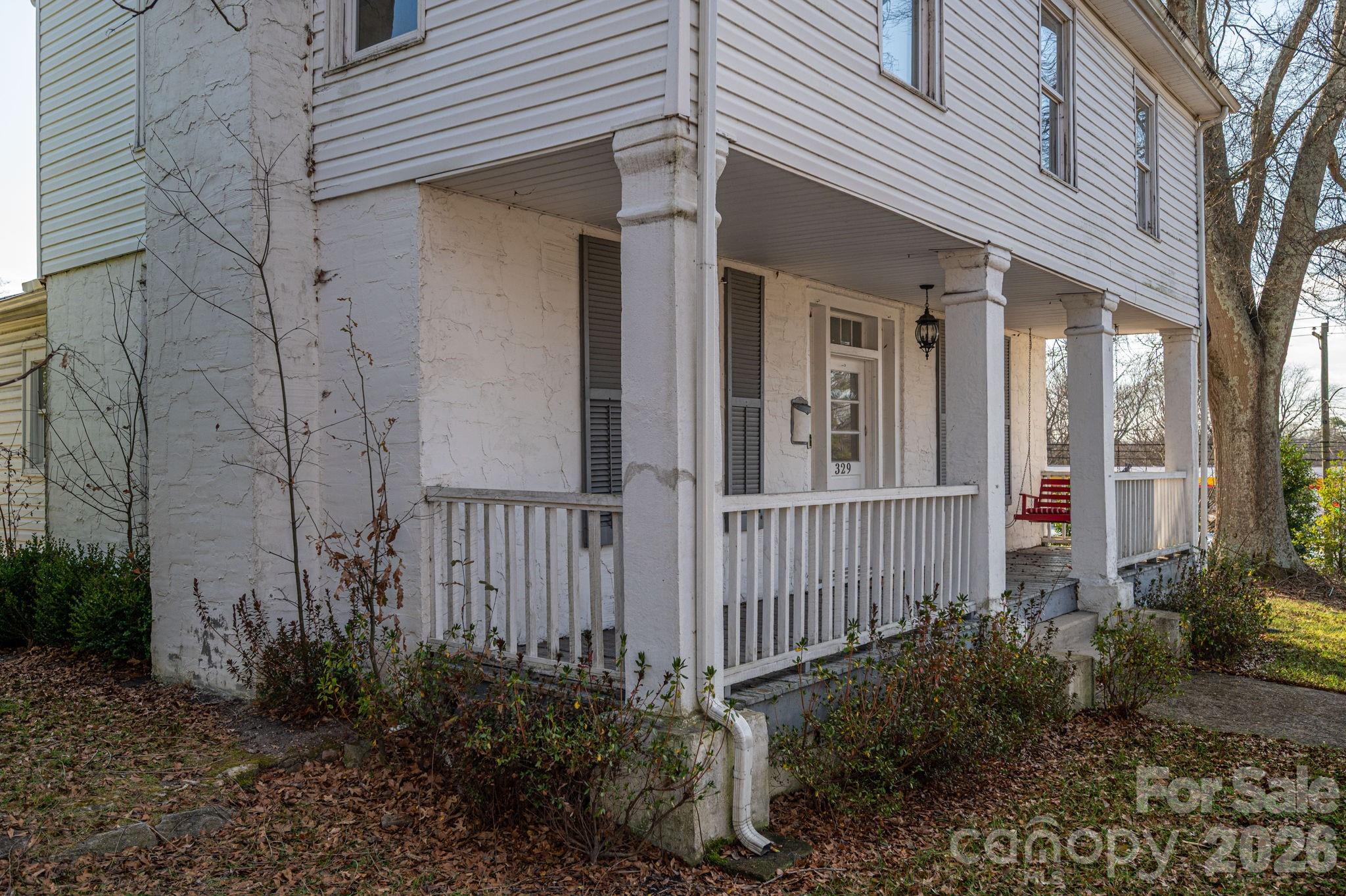 329 W Main Street Lincolnton NC 28092