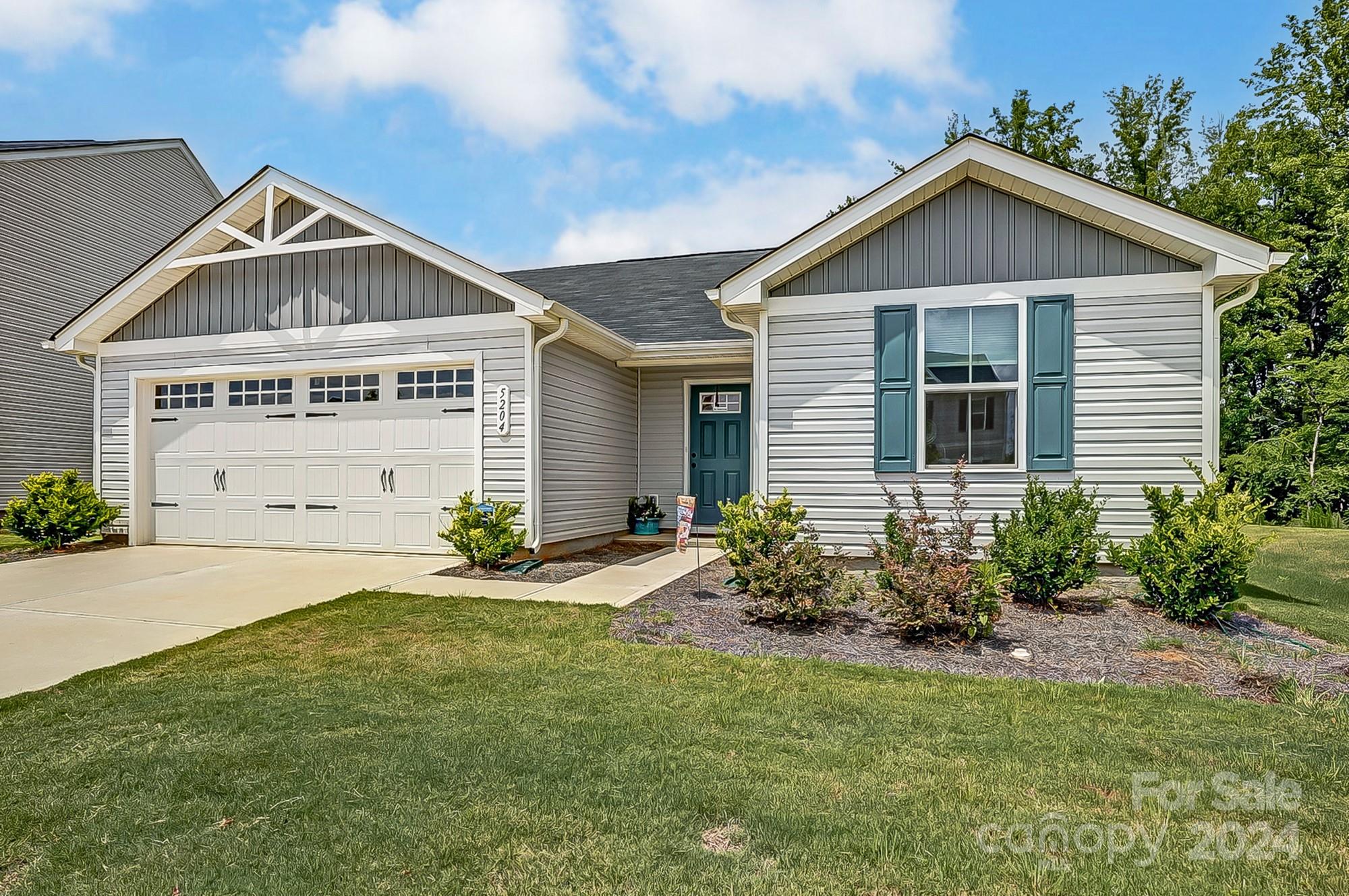 5204 Rustling Pines Court Charlotte NC 28215