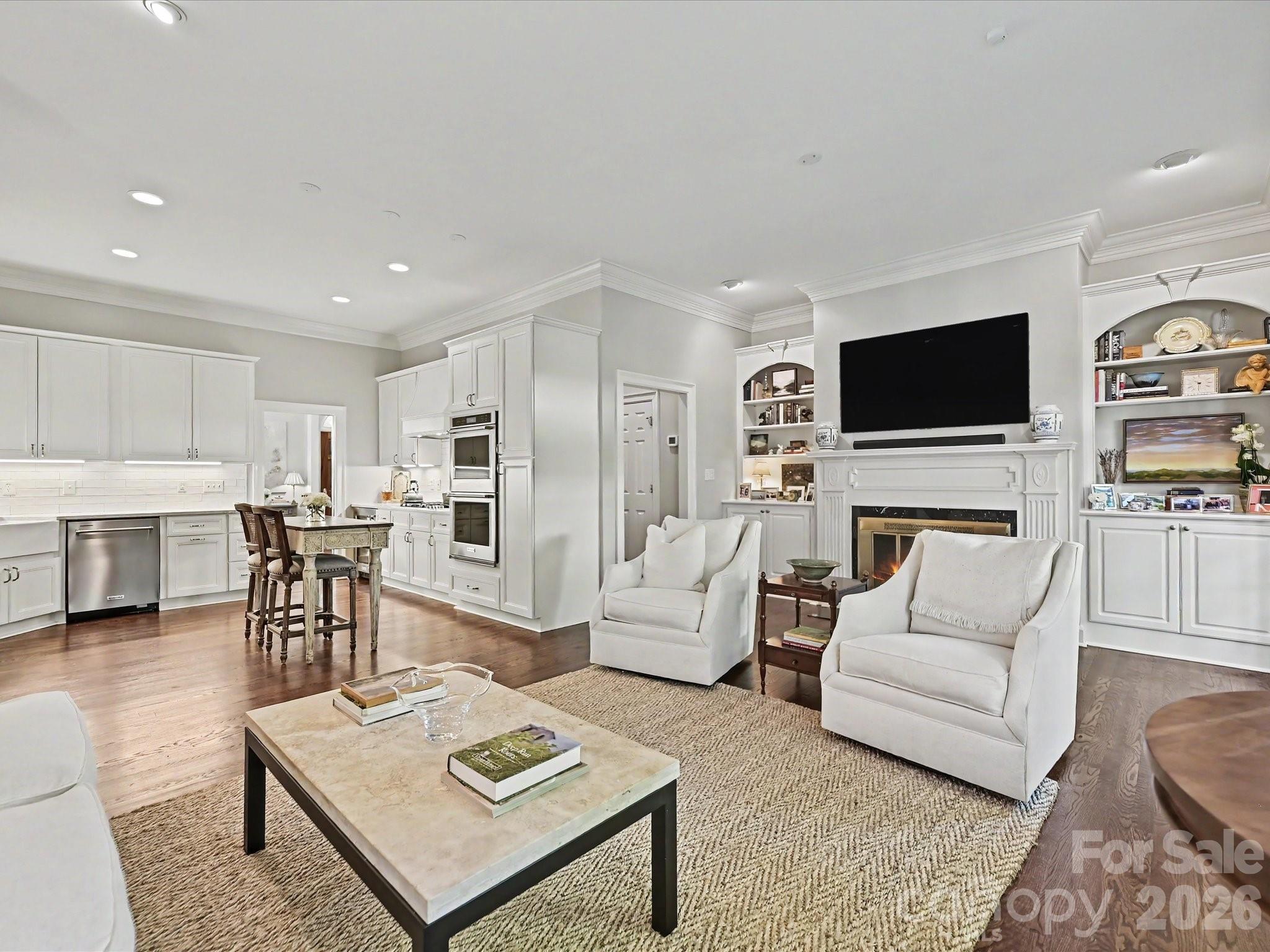 1117 Dilworth Crescent Row Charlotte NC 28203
