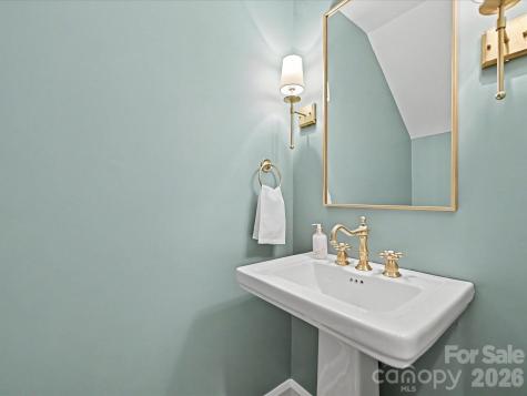 1117 Dilworth Crescent Row Charlotte NC 28203