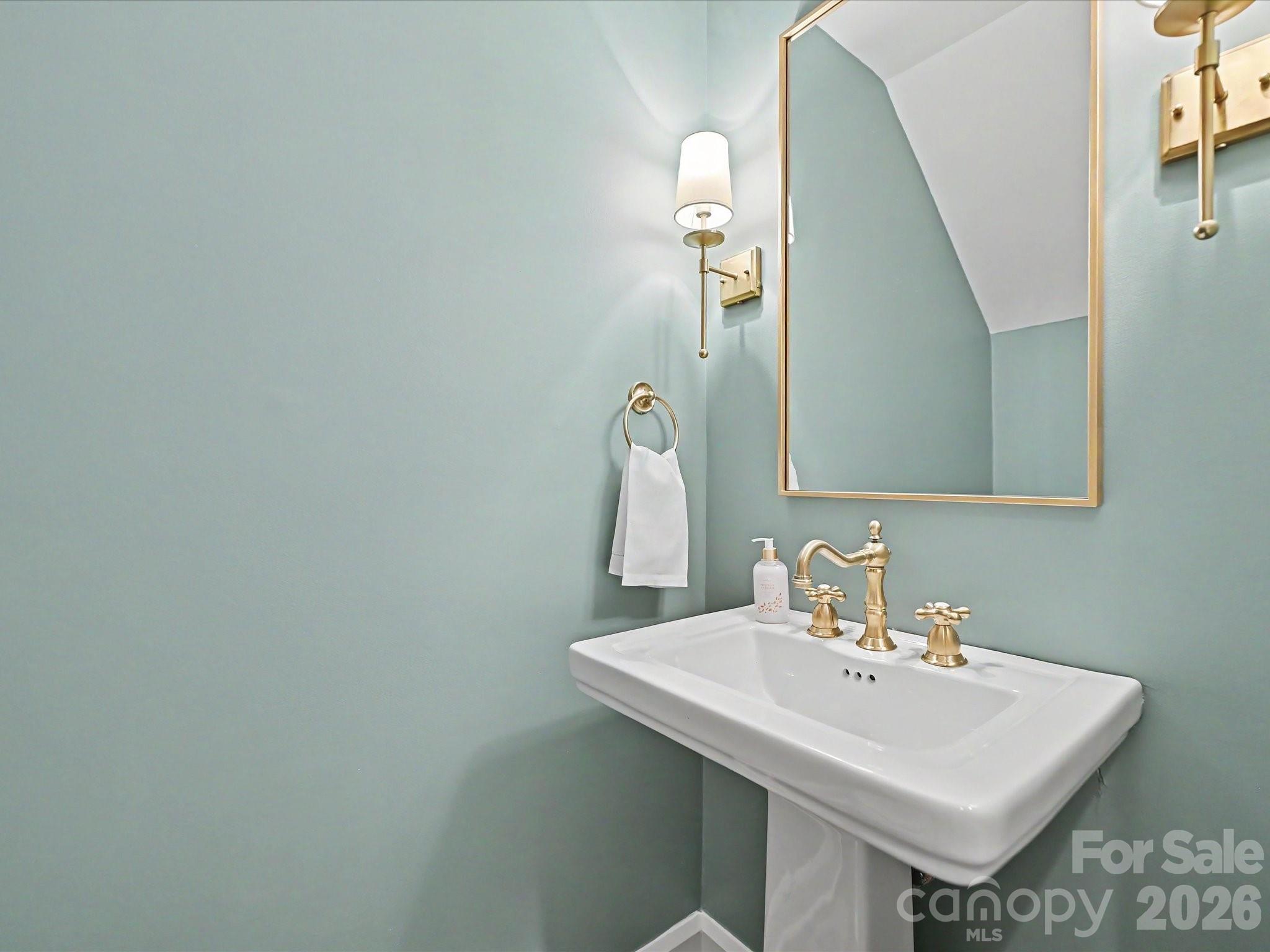 1117 Dilworth Crescent Row Charlotte NC 28203