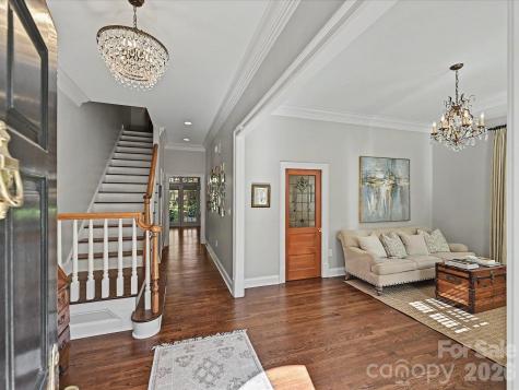 1117 Dilworth Crescent Row Charlotte NC 28203