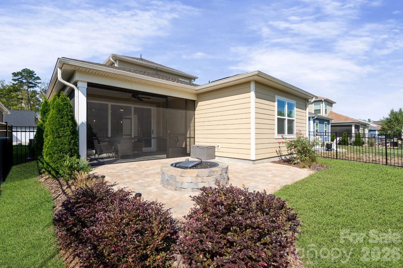 6096 Pier Drive Denver NC 28037