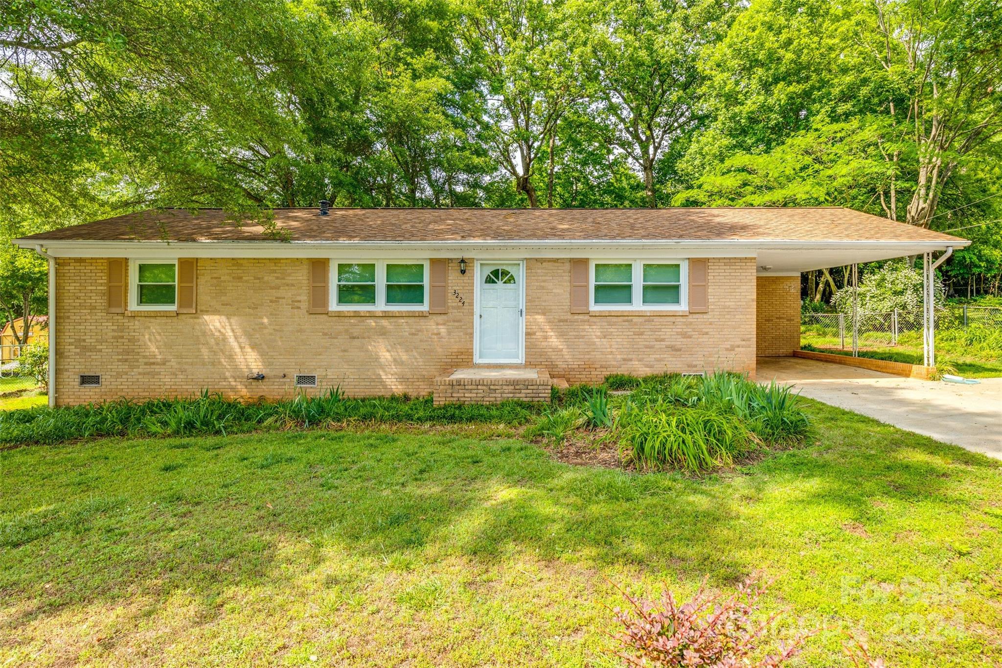 3224 Starrland Drive Gastonia NC 28052