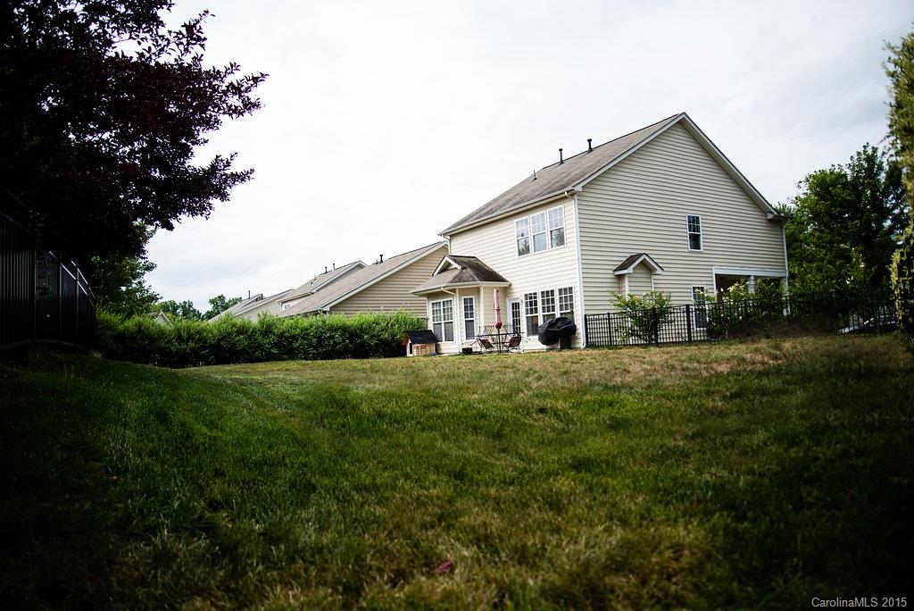 1323 Millbank Drive Matthews NC 28104