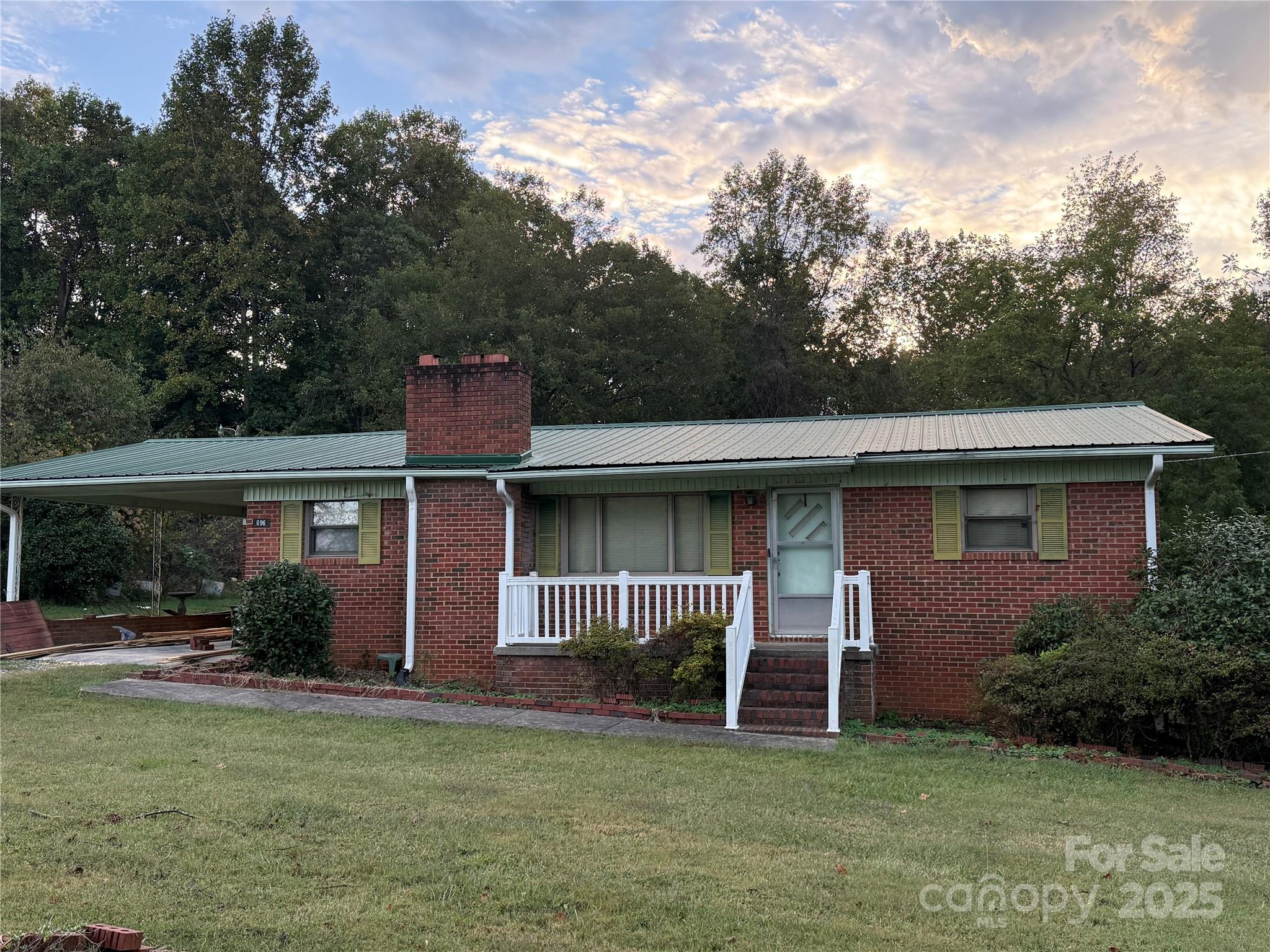 696 Triplett Road Cleveland NC 27013