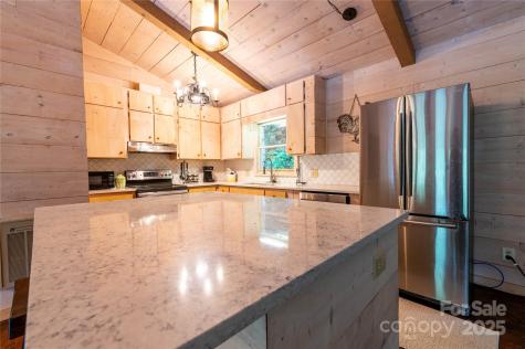 479 Big Ridge Road Burnsville NC 28714