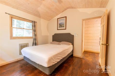 479 Big Ridge Road Burnsville NC 28714