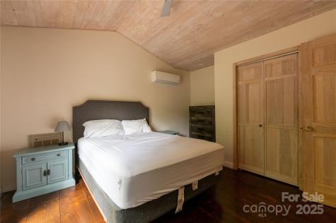 479 Big Ridge Road Burnsville NC 28714