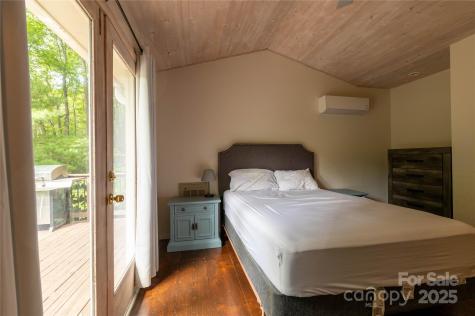 479 Big Ridge Road Burnsville NC 28714