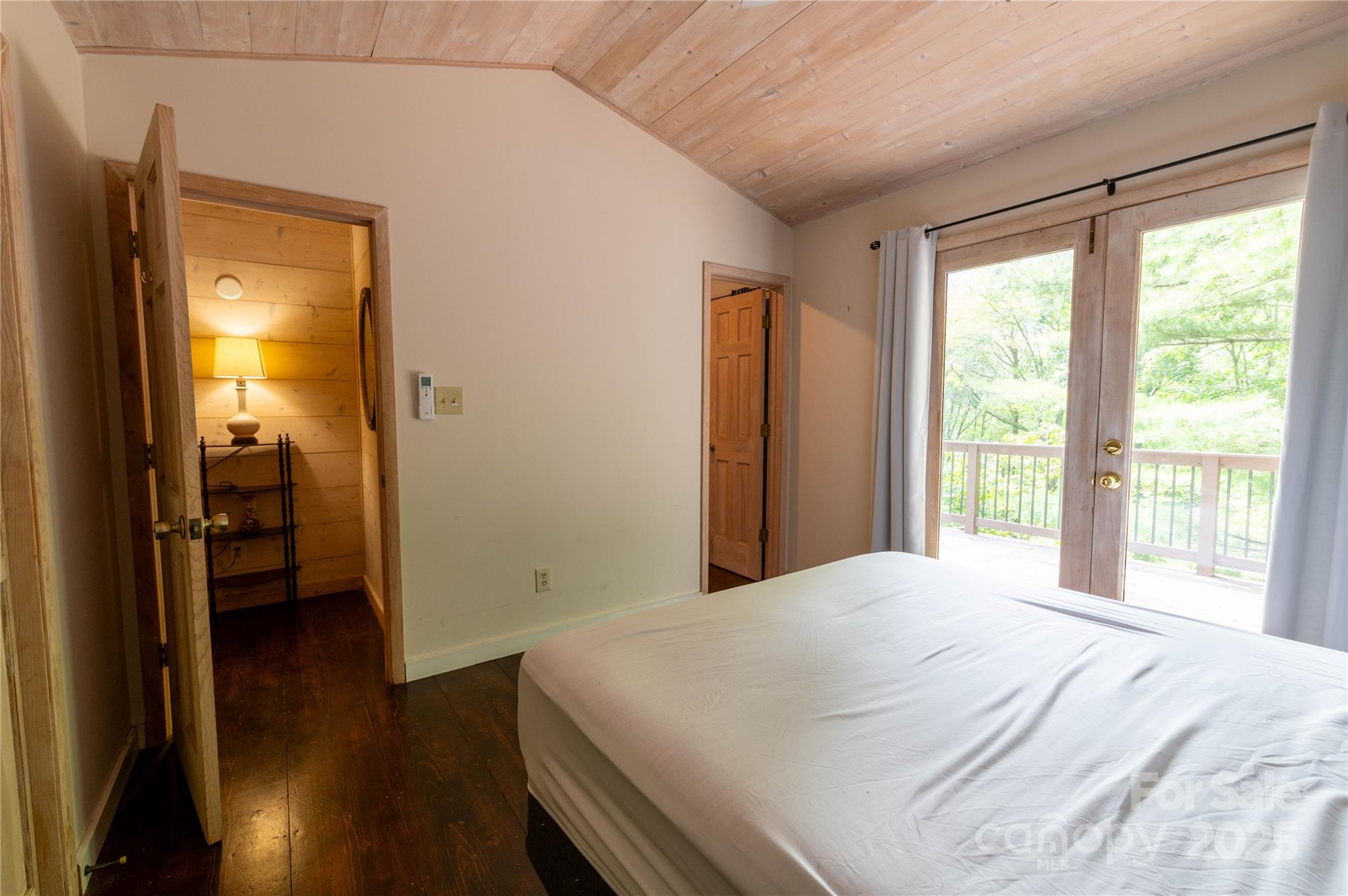 479 Big Ridge Road Burnsville NC 28714