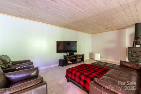 479 Big Ridge Road Burnsville NC 28714