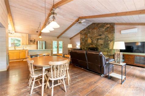 479 Big Ridge Road Burnsville NC 28714