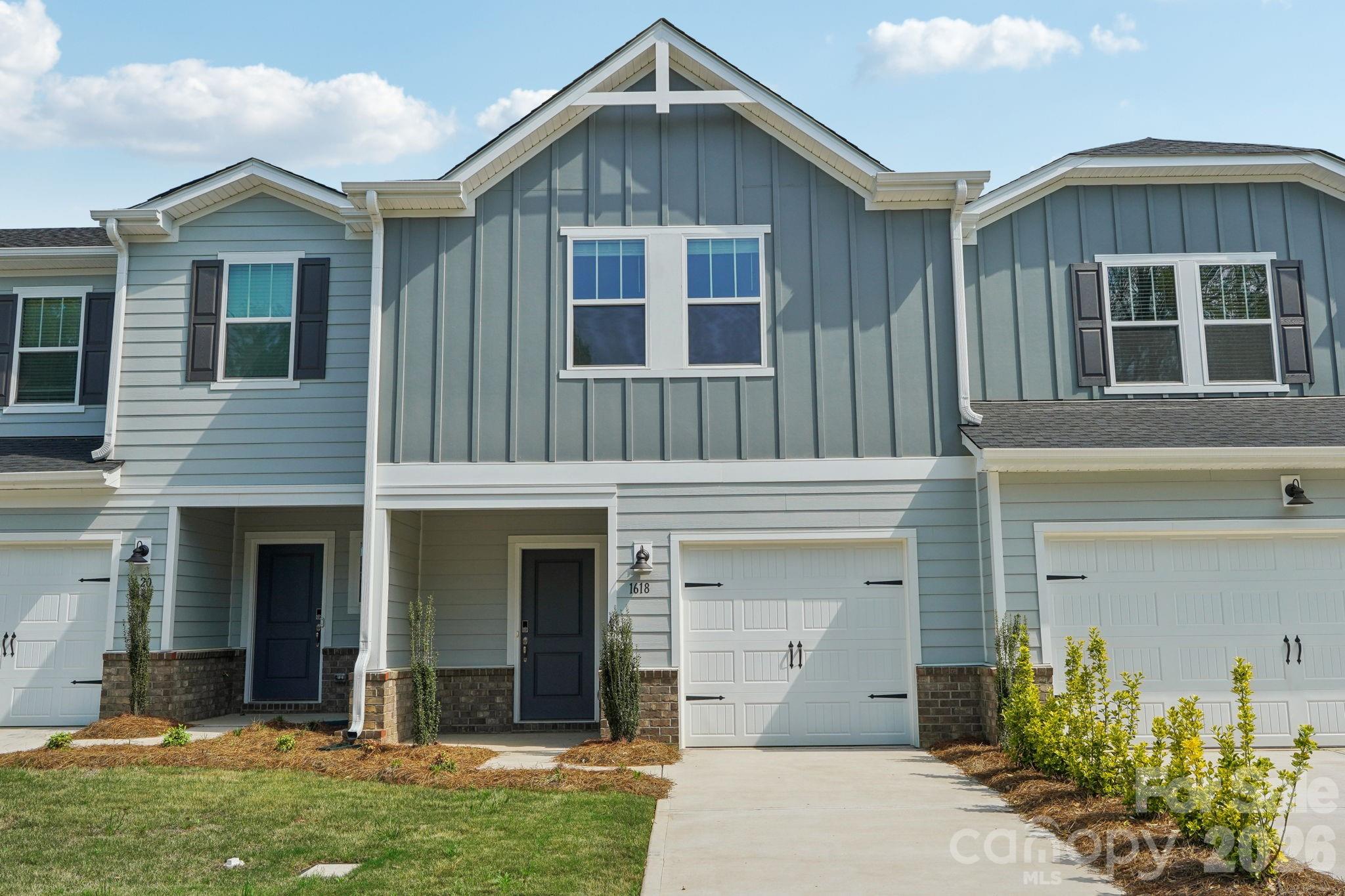 9025 Foggy Brook Loop Charlotte NC 28216
