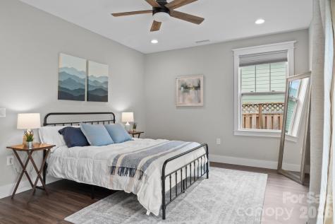 1112 Blueview Drive Black Mountain NC 28711