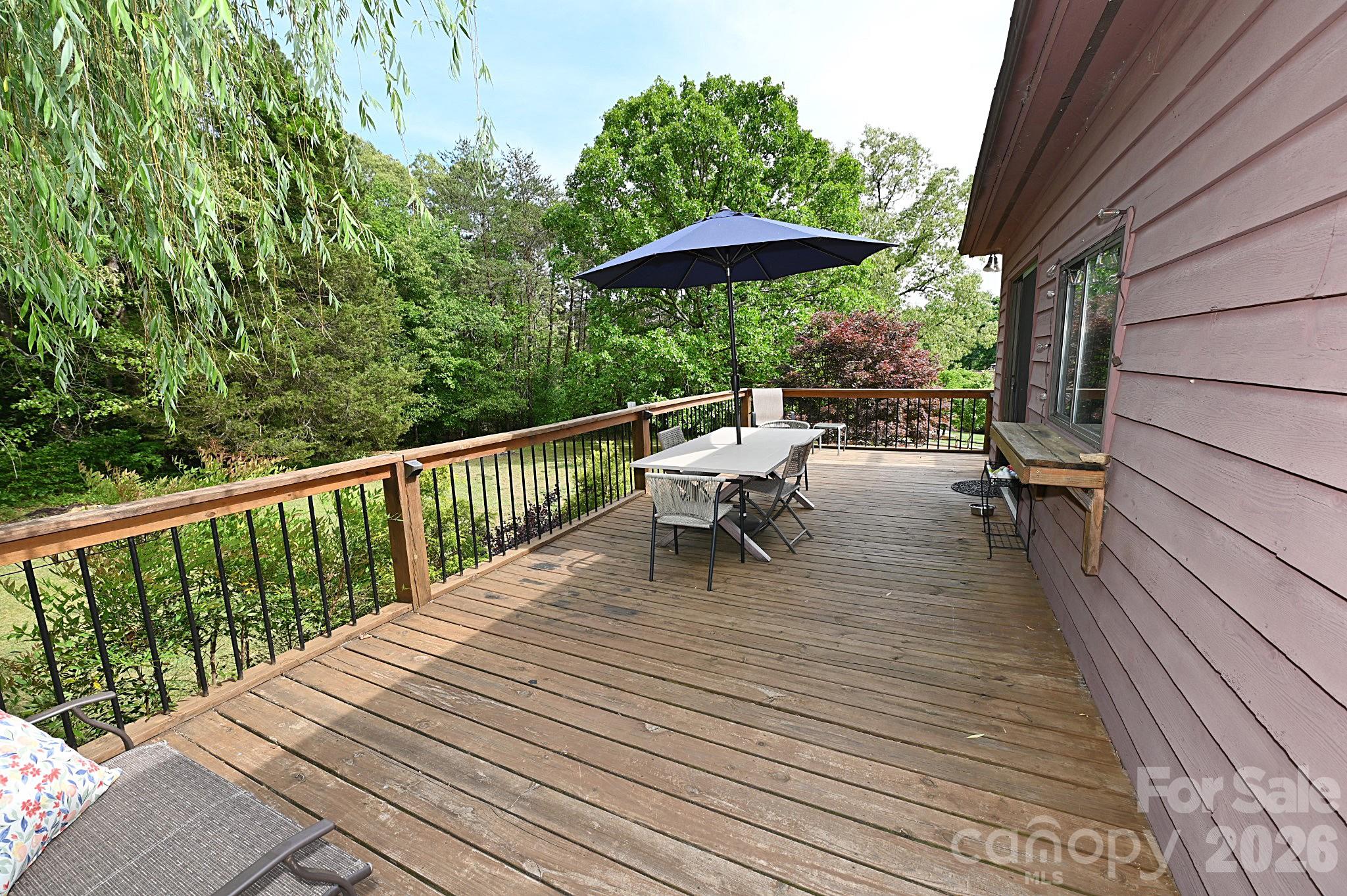 86 King Arthurs Court Hickory NC 28601