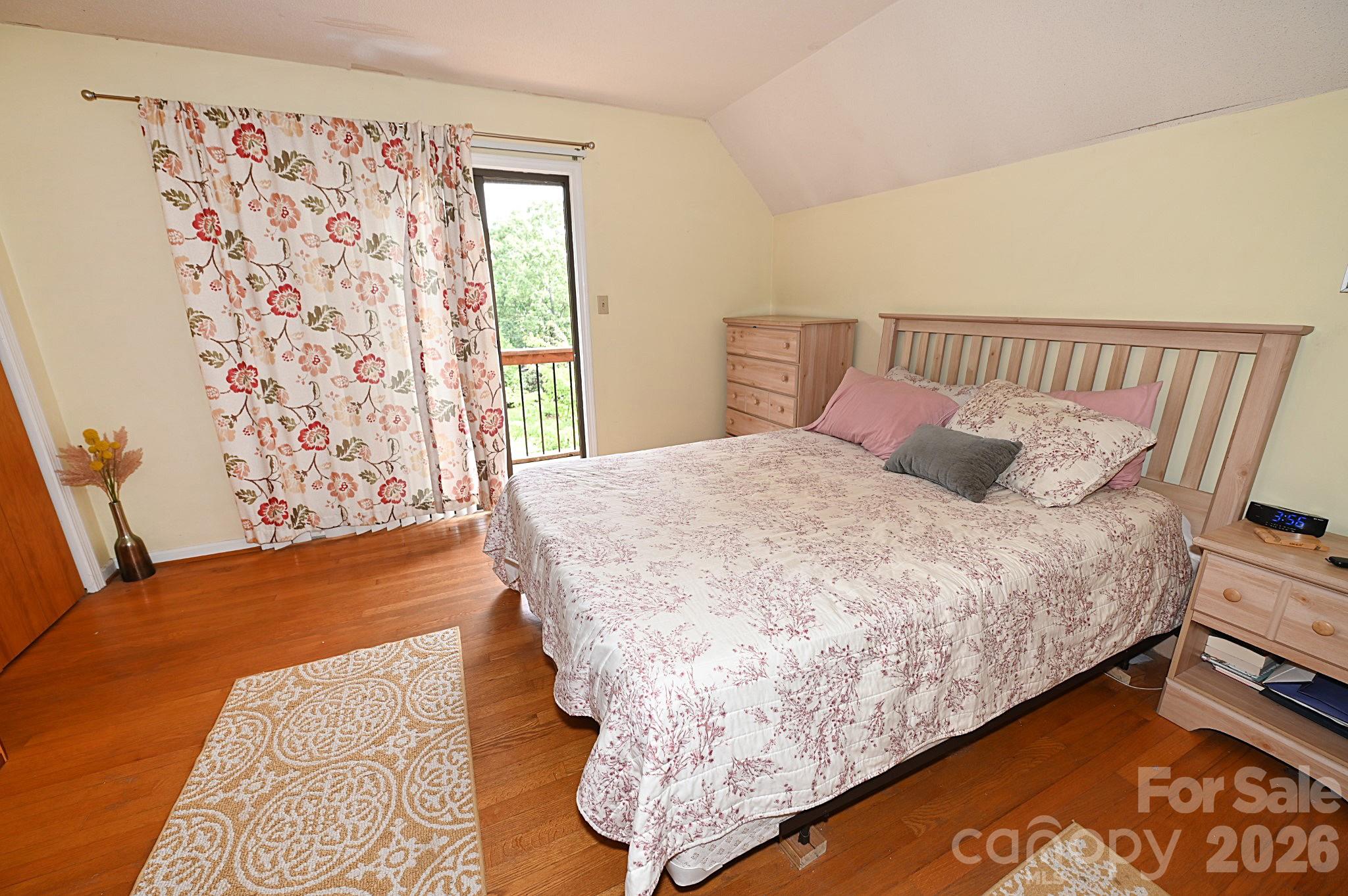 86 King Arthurs Court Hickory NC 28601