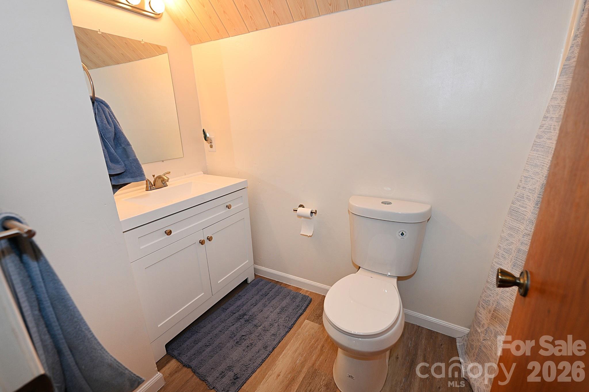 86 King Arthurs Court Hickory NC 28601