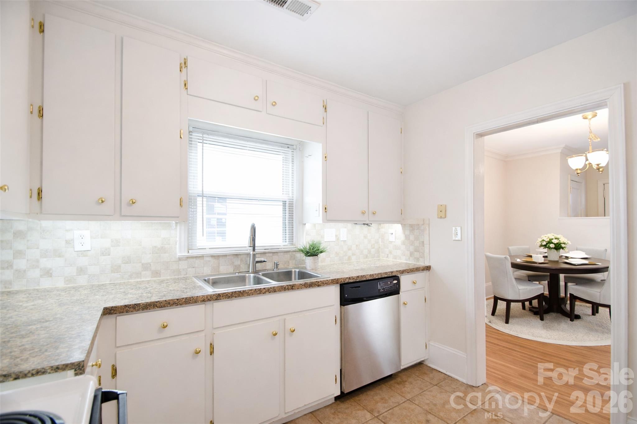 3012 Hanson Drive Charlotte NC 28207
