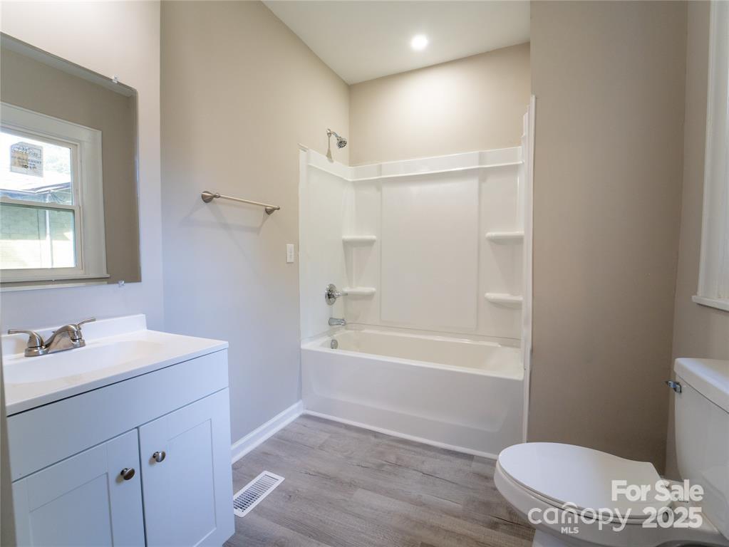 137 Woodlawn Drive Statesville NC 28677